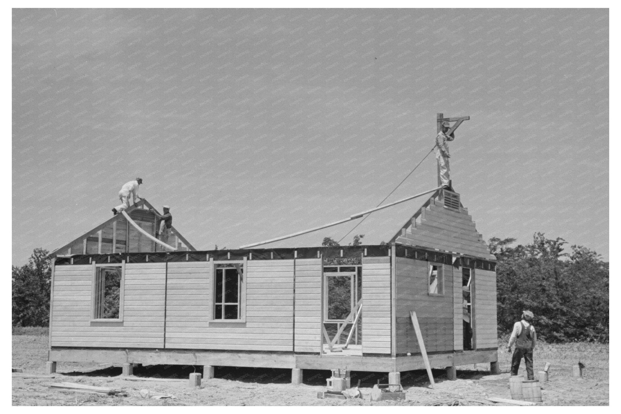 1938 Southeast Missouri House Construction with Gin Pole - Available at KNOWOL