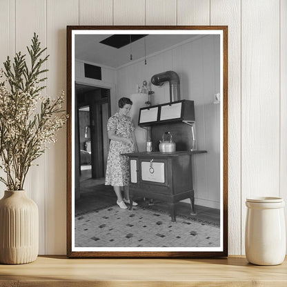 1938 Vintage Bathroom in Arkansas Farmers Home - Available at KNOWOL