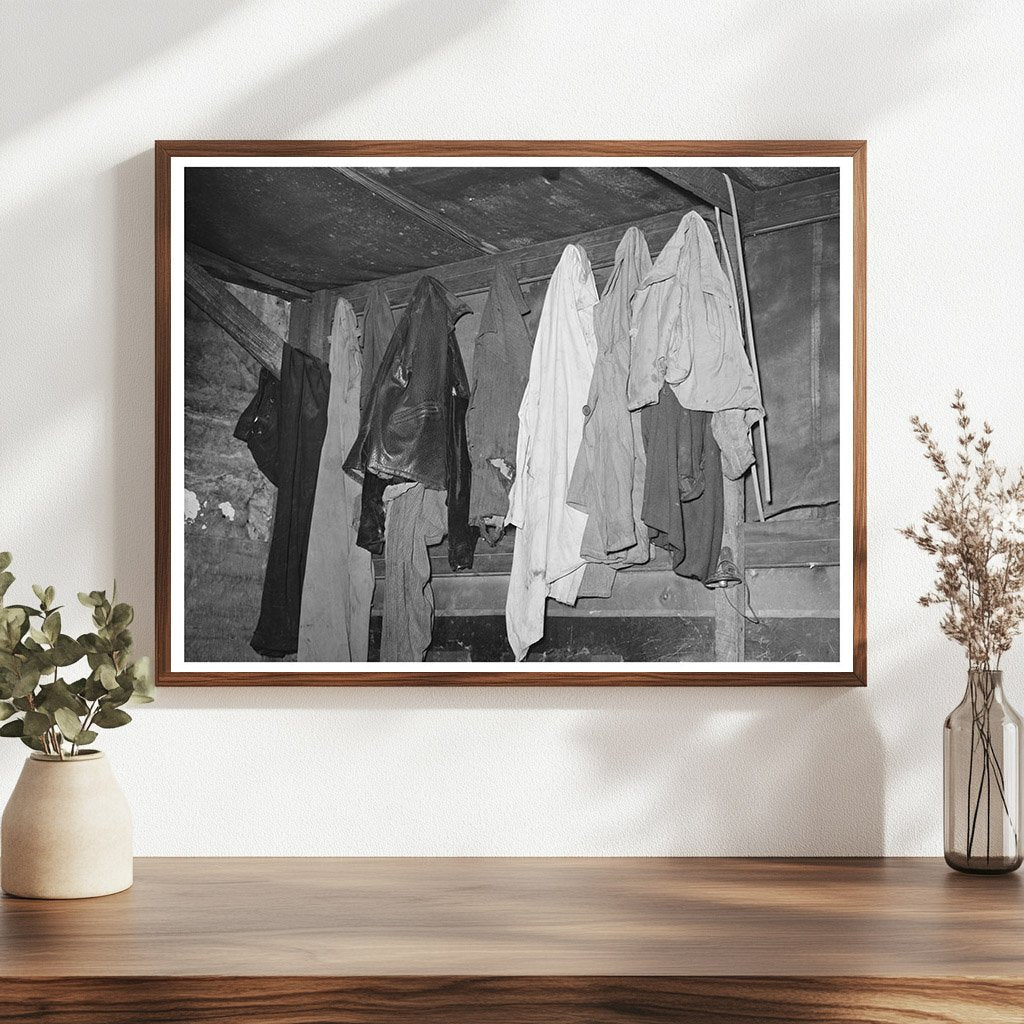 1939 African American Sharecroppers Family in Texas - Available at KNOWOL