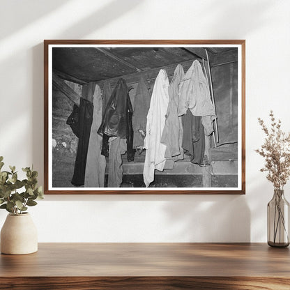 1939 African American Sharecroppers Family in Texas - Available at KNOWOL