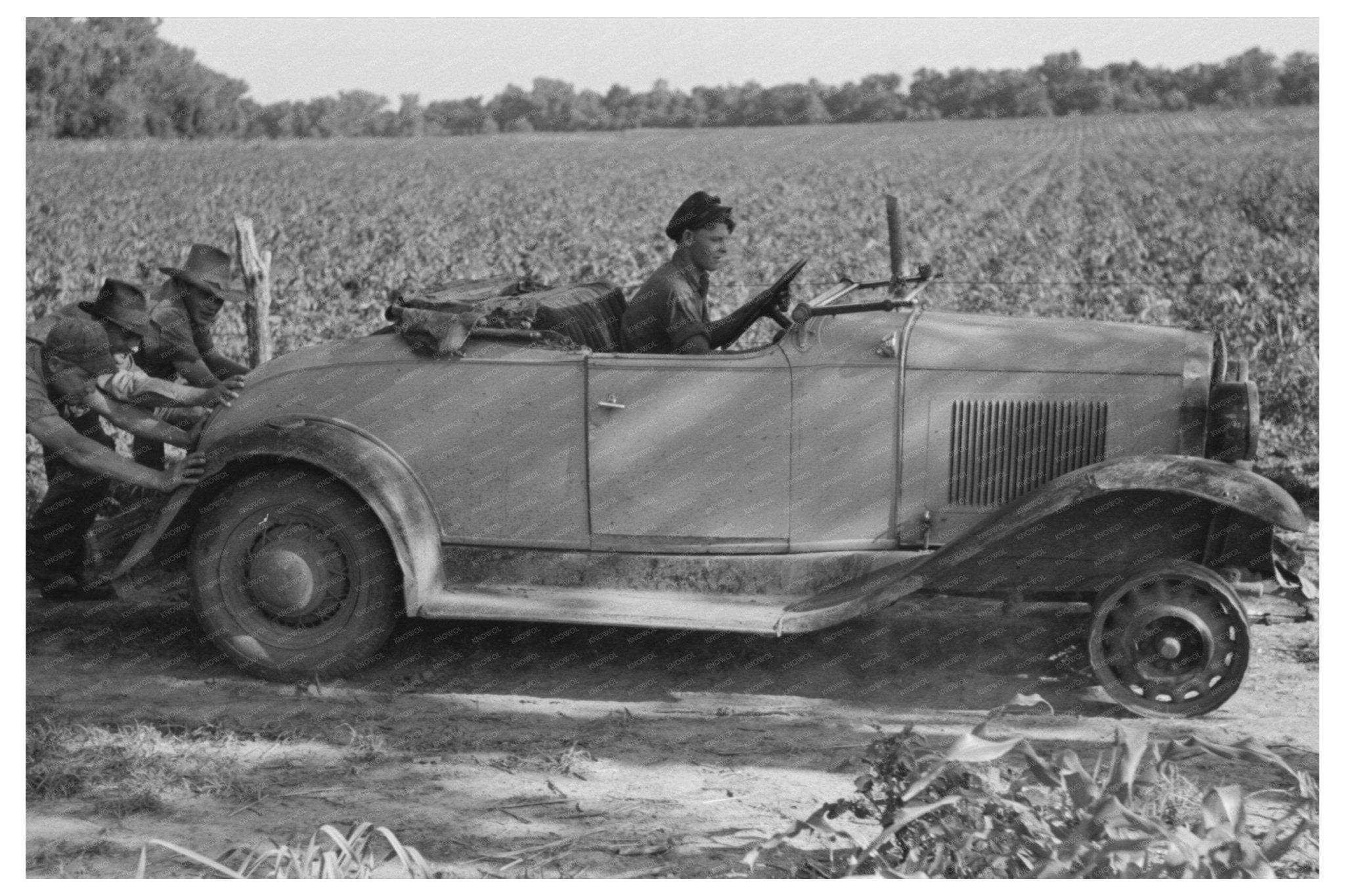 1939 Agricultural Laborers Push Car in Muskogee County - Available at KNOWOL