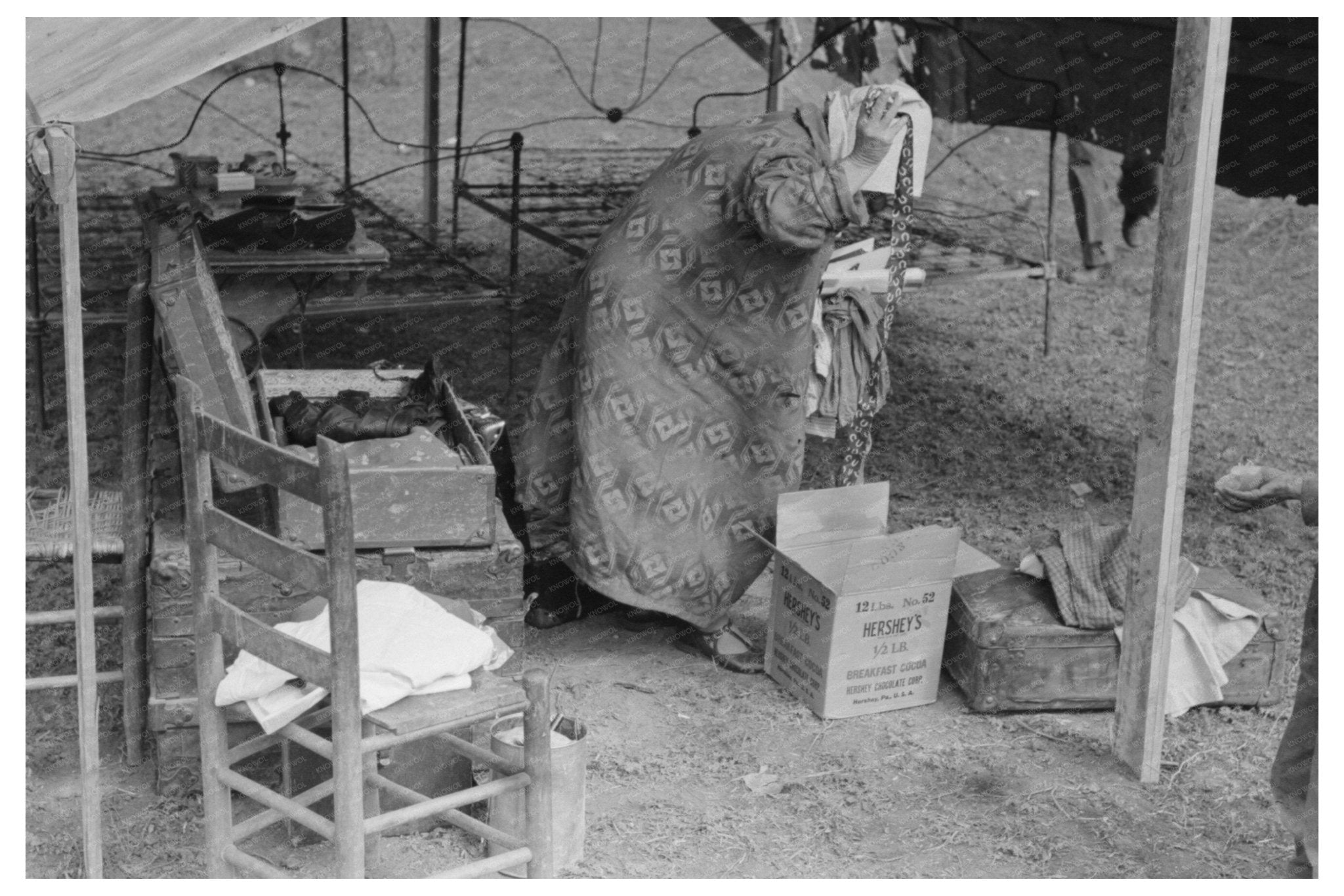 1939 Family Setting Up Tent Home in Texas Migrant Camp - Available at KNOWOL