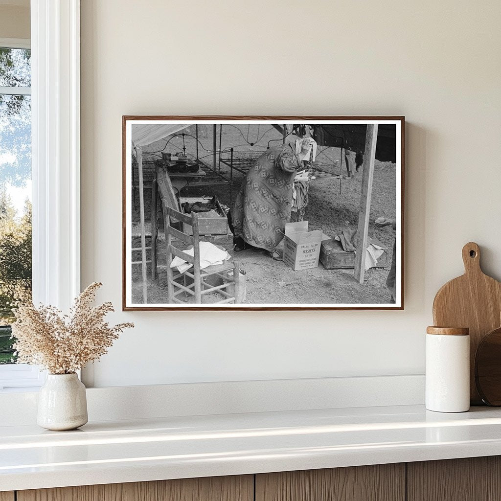 1939 Family Setting Up Tent Home in Texas Migrant Camp - Available at KNOWOL