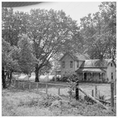1939 Hop Growers Home and Tent Camp in Oregon - Available at KNOWOL