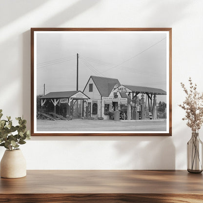 1939 Service Station in Harlingen Texas Roadside Culture - Available at KNOWOL