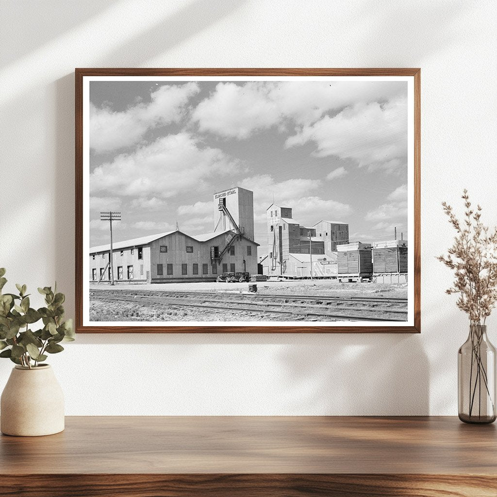 1939 Vegetable Packing Warehouse in Pharr Texas - Available at KNOWOL