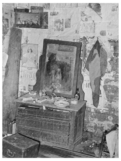 1939 Vintage Cabin Interior of Texas Farmers Home - Available at KNOWOL