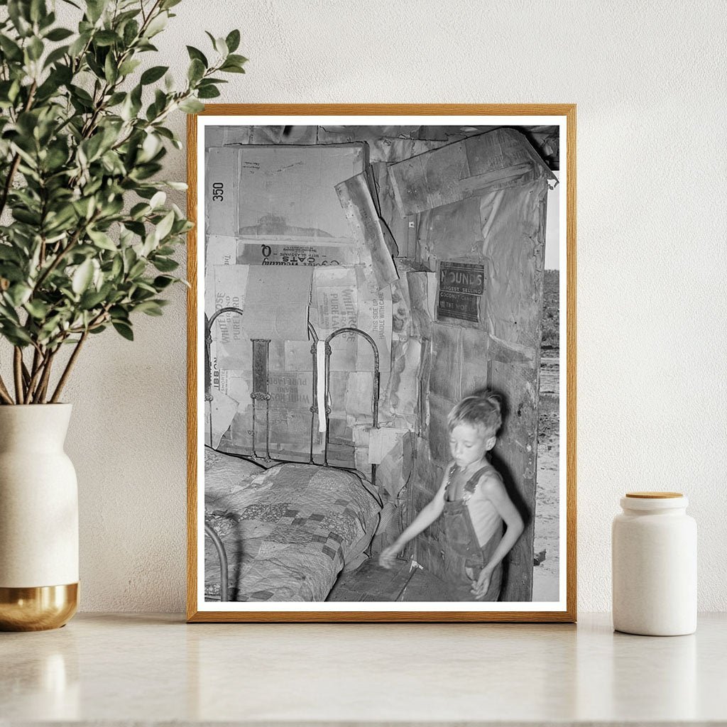 1939 Vintage Interior of Arkansas River Bottoms House - Available at KNOWOL