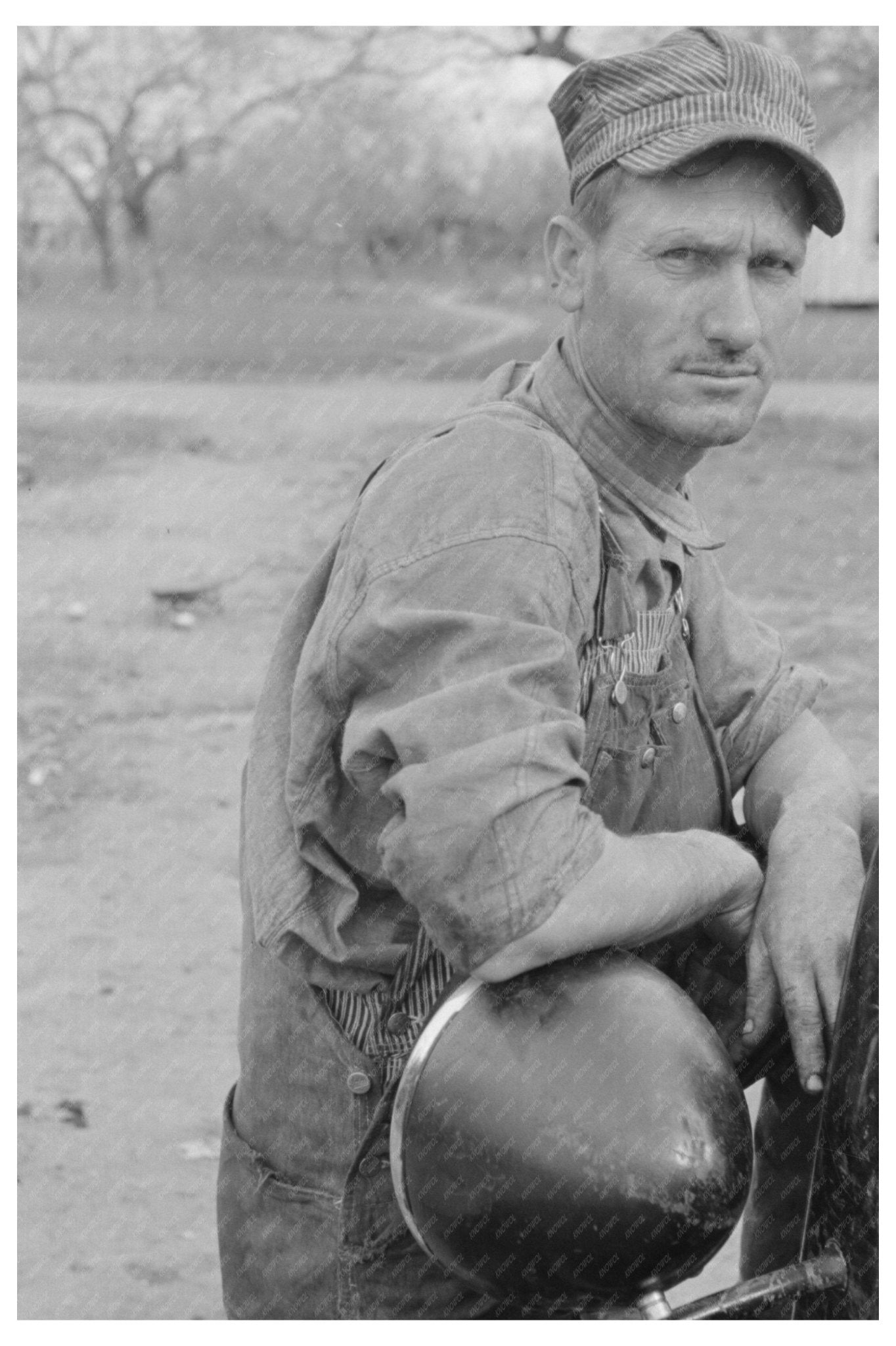 1939 Vintage Photo of White Migrant Worker in Texas - Available at KNOWOL