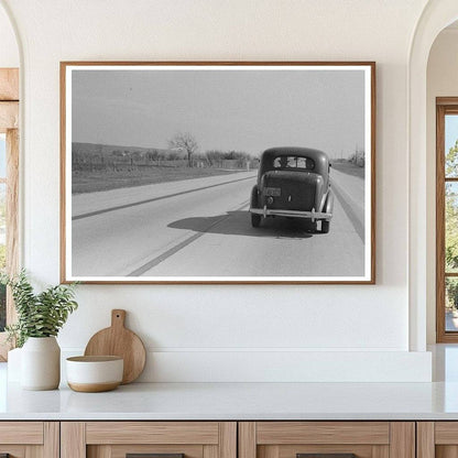 1940 Black and White Highway Scene San Antonio Texas - Available at KNOWOL