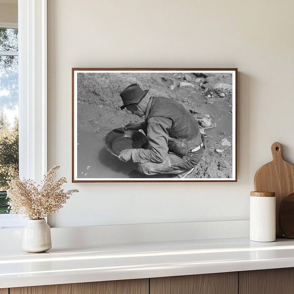 1940 Prospector Gold Panning in Pinos Altos New Mexico - Available at KNOWOL