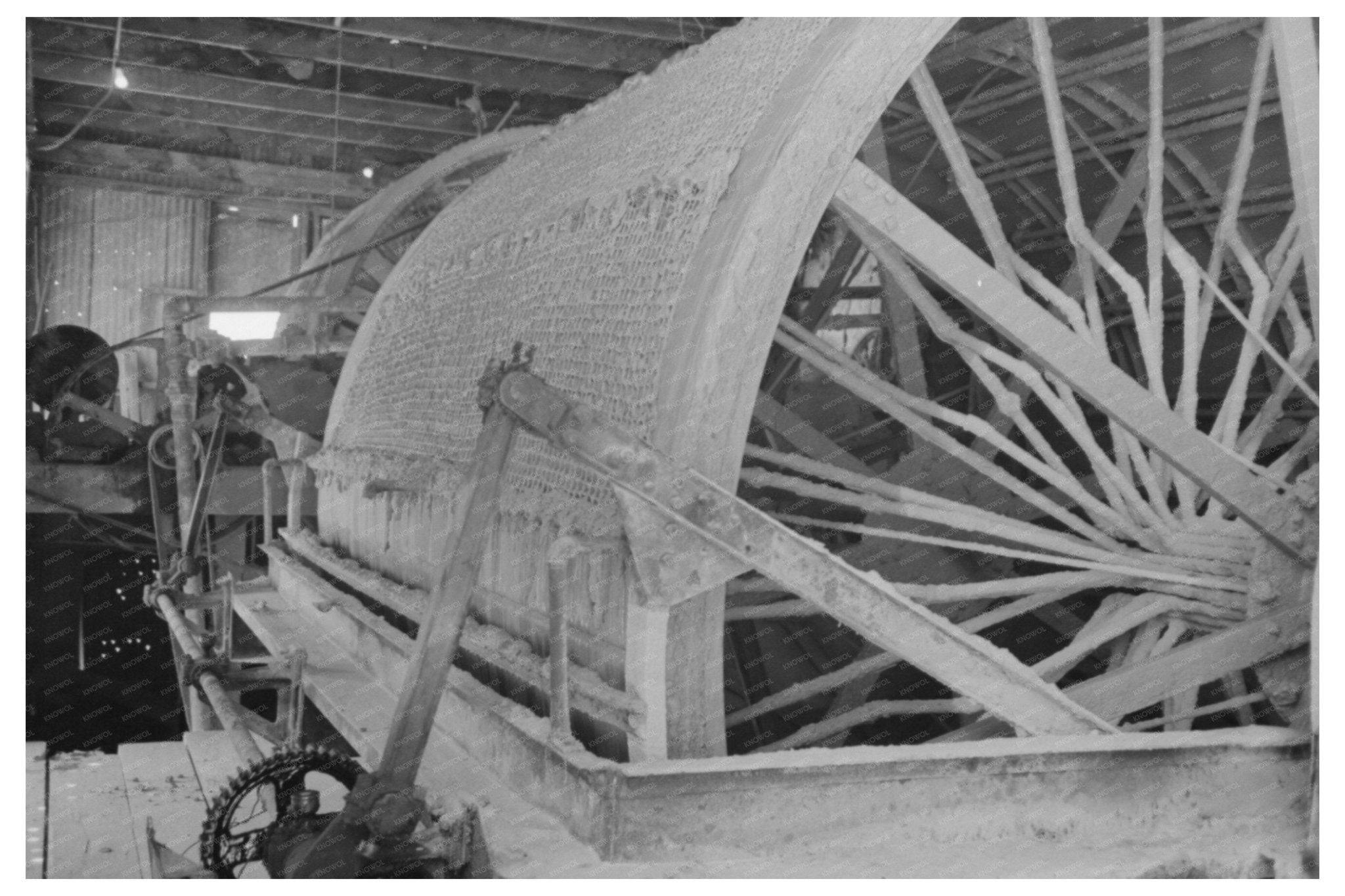 1940 Rotary Vacuum Filter for Gold Extraction in New Mexico - Available at KNOWOL