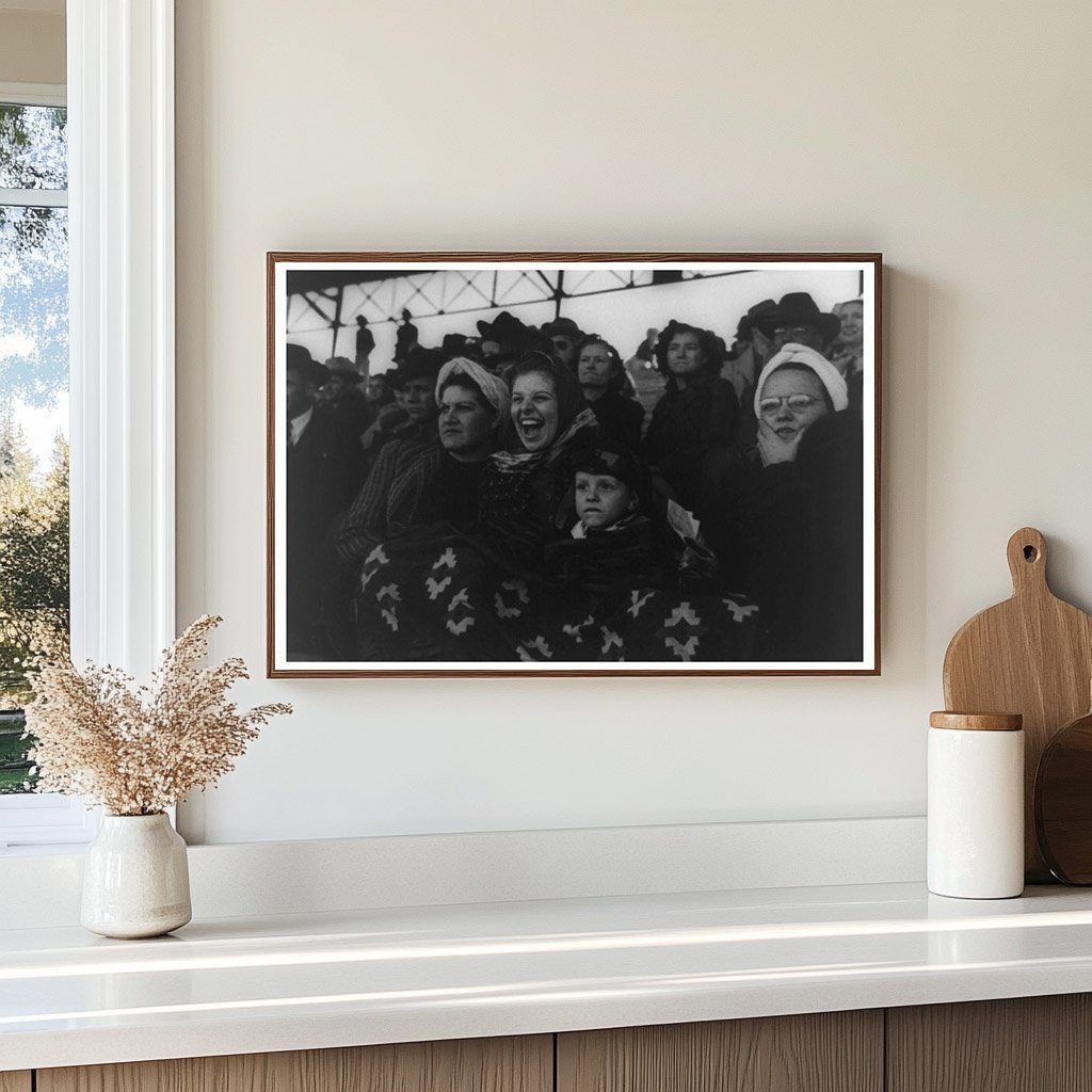 1940 San Angelo Rodeo Spectators at Fat Stock Show - Available at KNOWOL