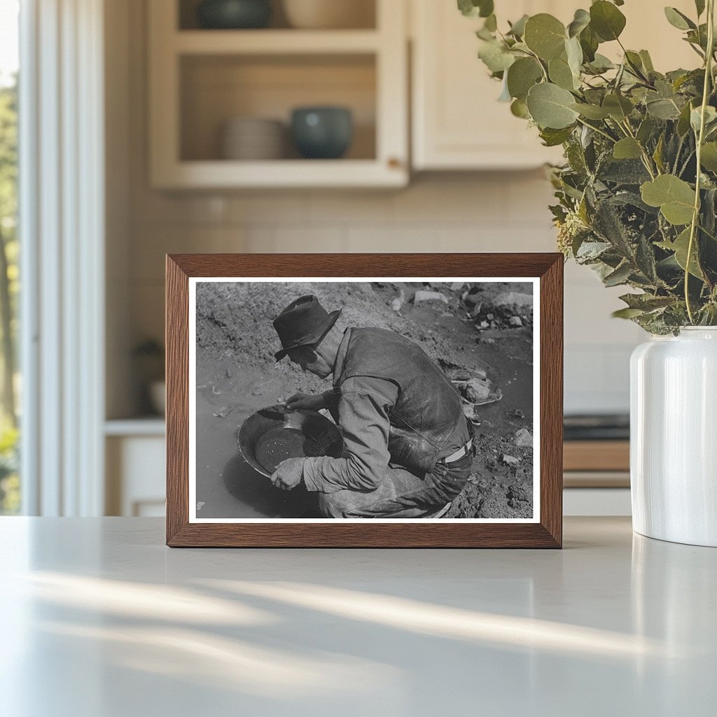 1940 Vintage Photograph of Gold Panning in Pinos Altos NM - Available at KNOWOL