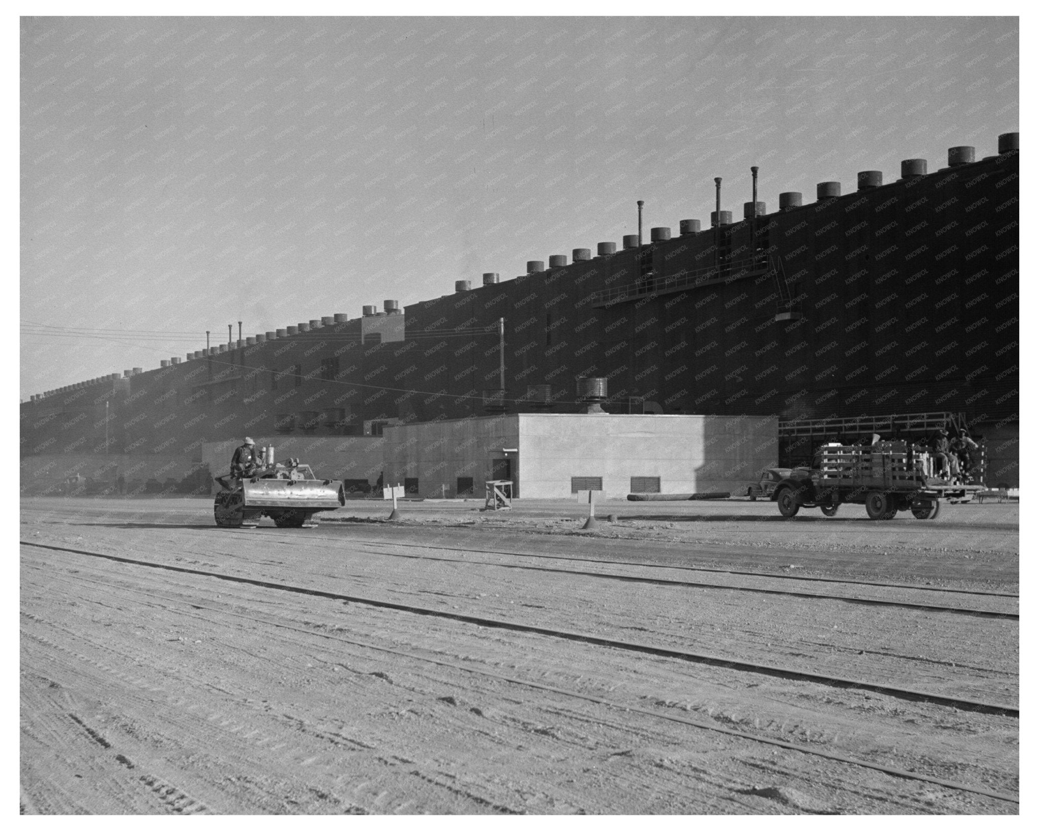 1940s Construction at Basic Magnesium Plant Nevada - Available at KNOWOL