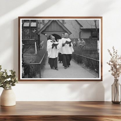 1941 South Side Chicago Episcopal Church Processional Photo - Available at KNOWOL