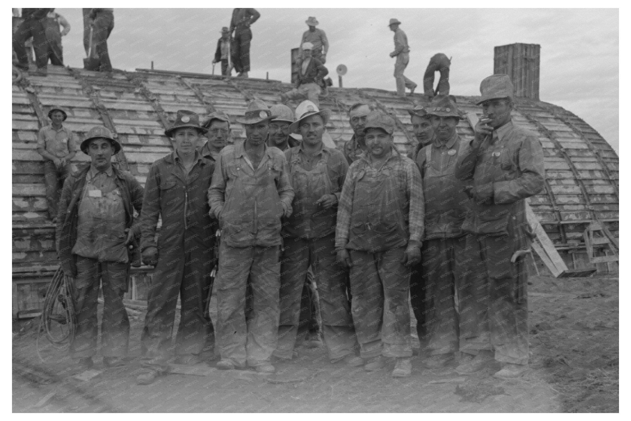 1941 Umatilla Ordnance Depot Workmen Under Construction - Available at KNOWOL