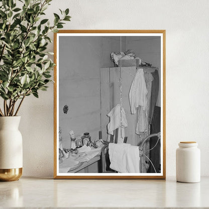 1941 Vintage Photo of Cramped Bedroom in Yakima County - Available at KNOWOL