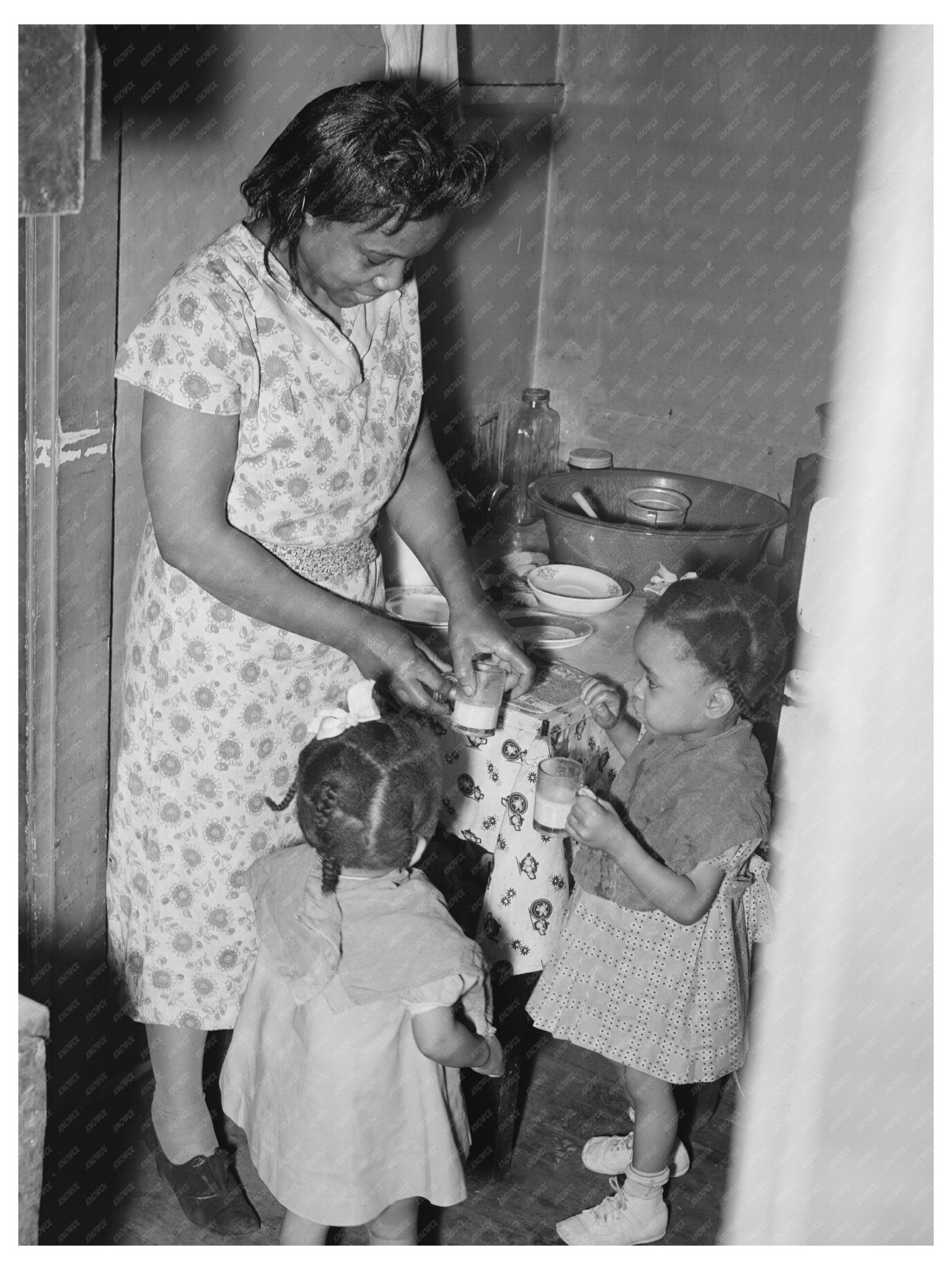 1941 Vintage Photo of Railroad Worker’s Family in Chicago - Available at KNOWOL
