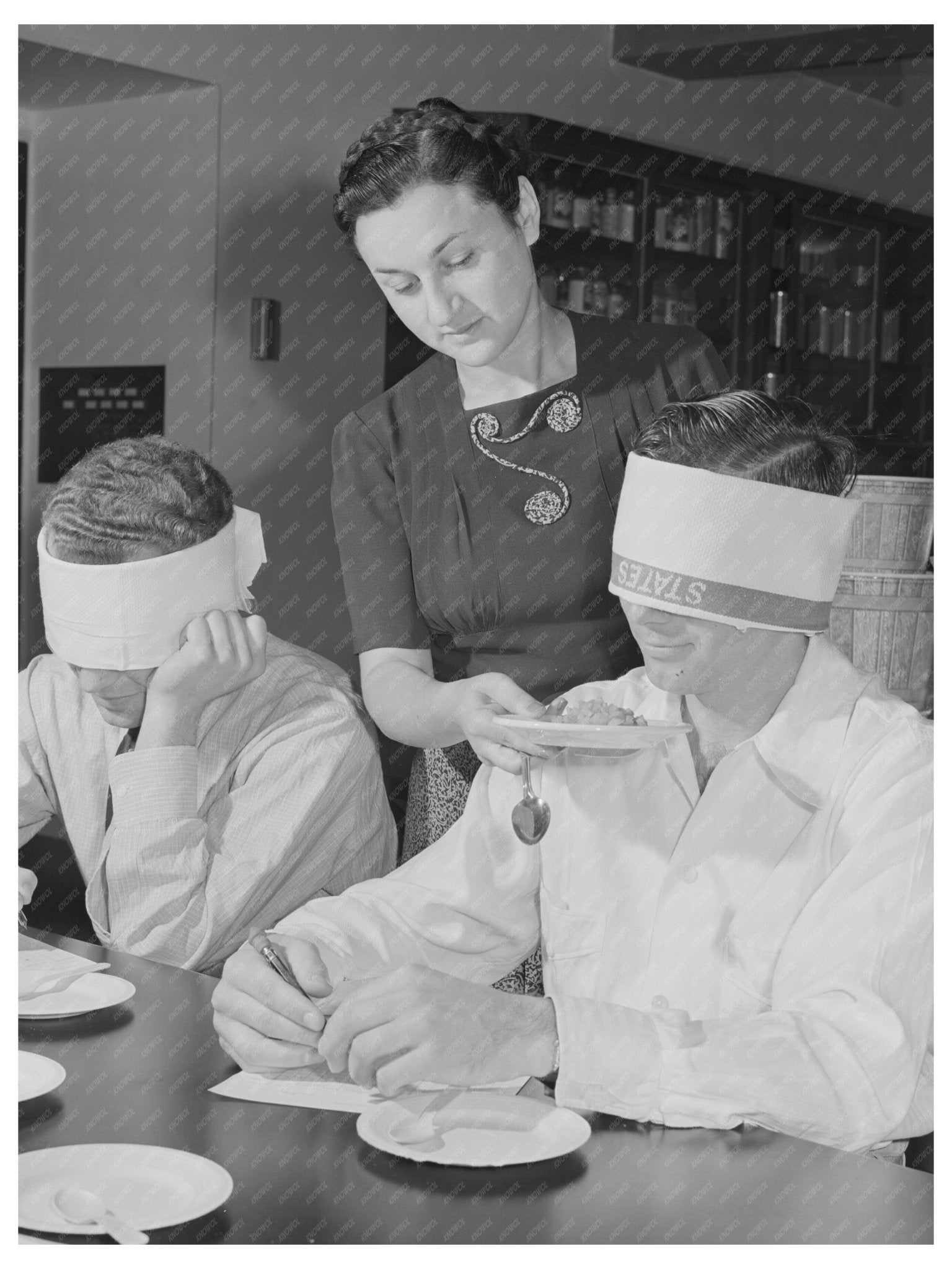 1942 Blindfold Test of Dehydrated Spinach Aroma in Albany - Available at KNOWOL