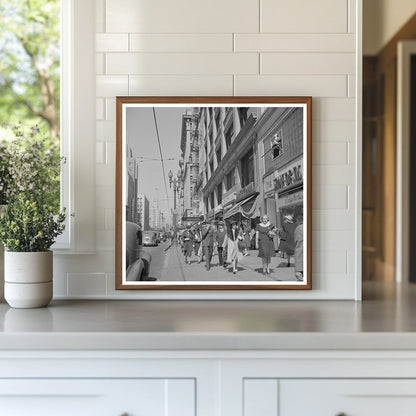 1942 Los Angeles Downtown Street Scene Vintage Photo - Available at KNOWOL