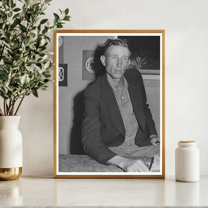 1942 Vintage Agricultural Workers in Woodville California - Available at KNOWOL