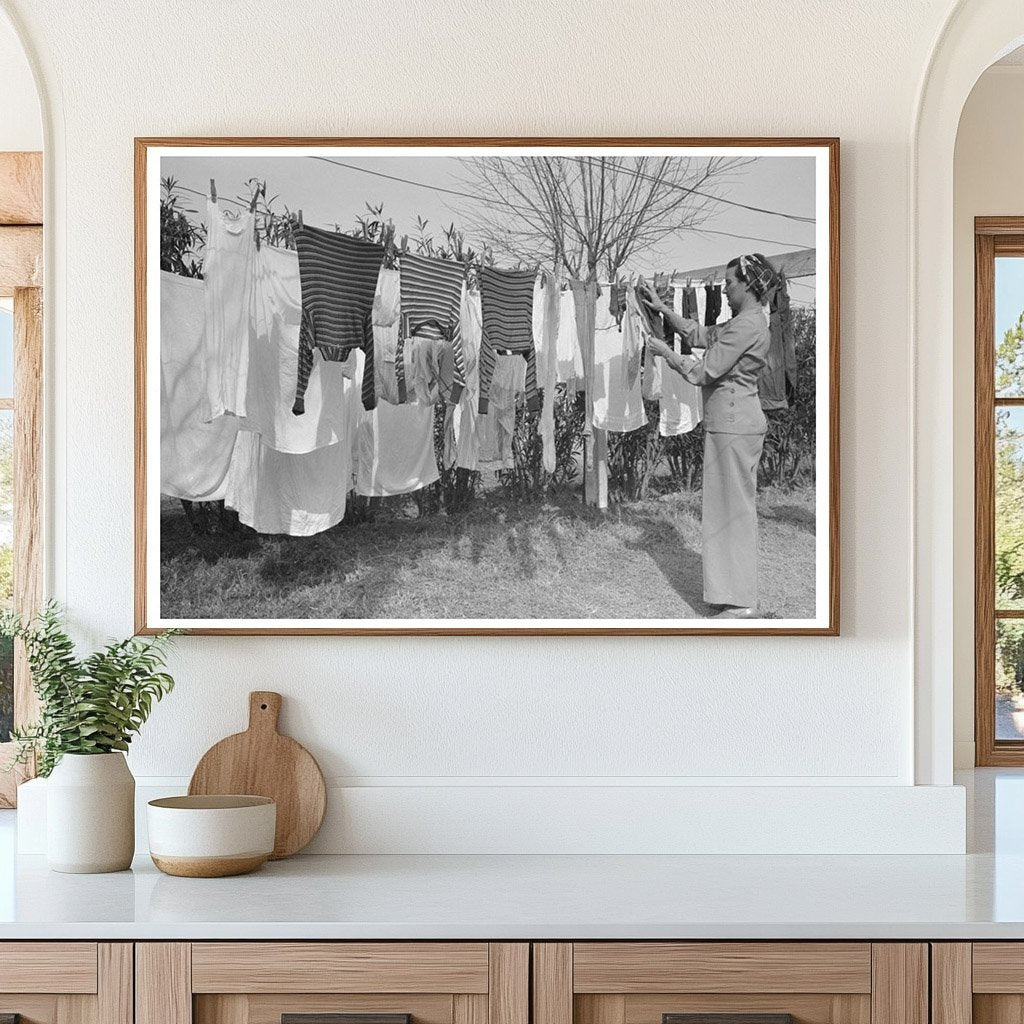 1942 Washday Scene at Camelback Farms Phoenix Arizona - Available at KNOWOL