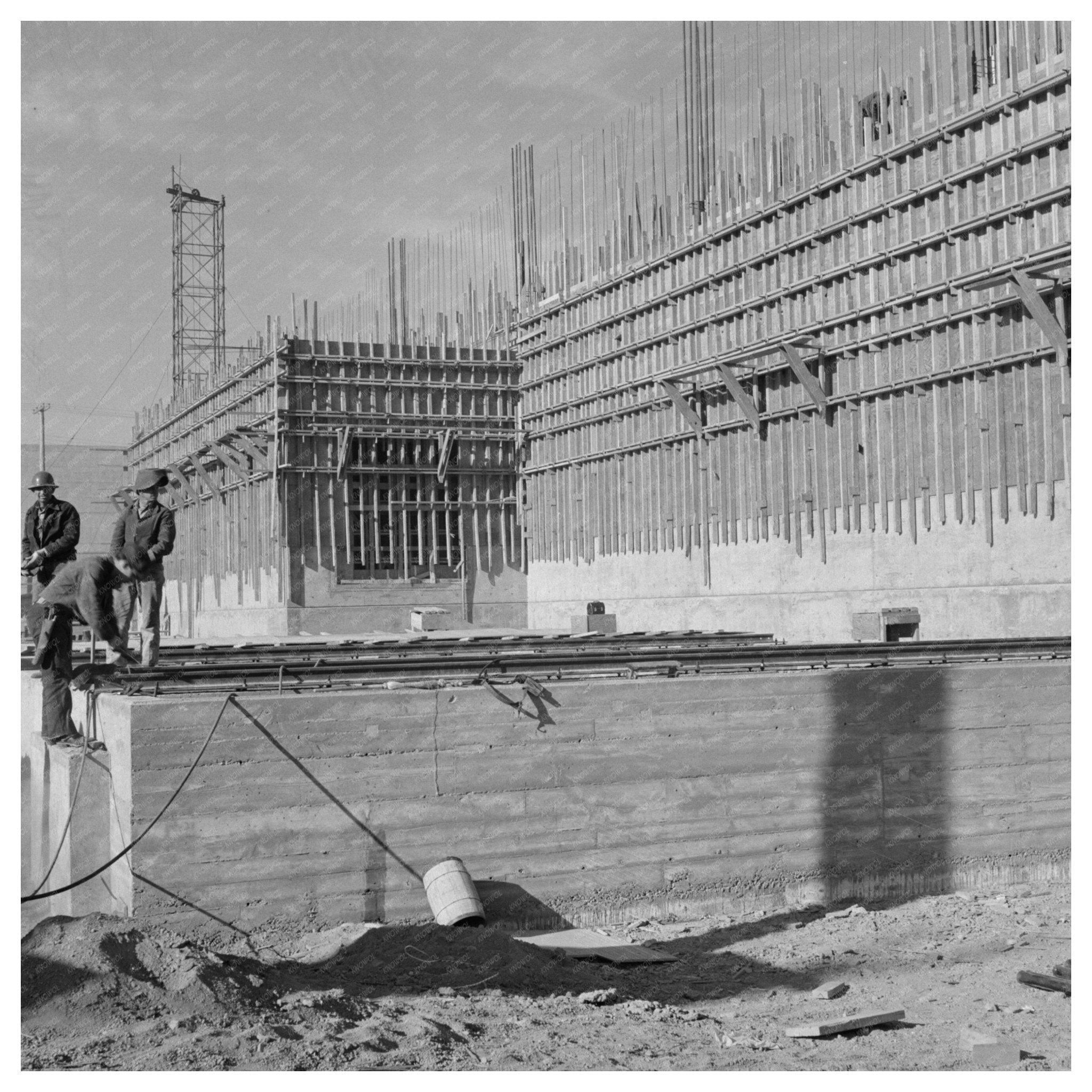 1942 Welders at Basic Magnesium Plant in Nevada - Available at KNOWOL