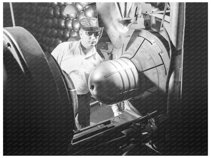 1942 Welding Process of Shatterproof Oxygen Cylinders - Available at KNOWOL