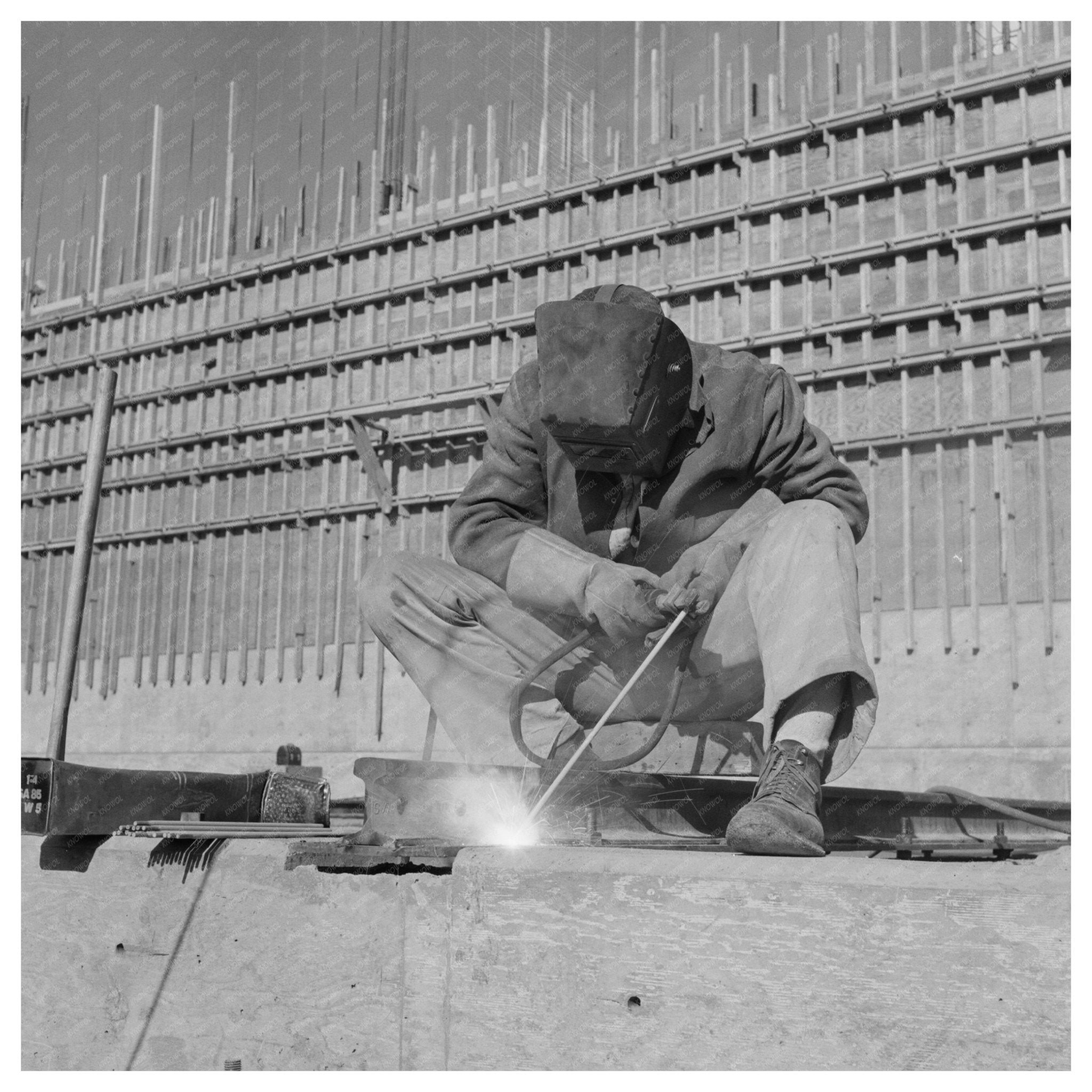 1943 Vintage Helmeted Welder at Magnesium Plant Nevada - Available at KNOWOL