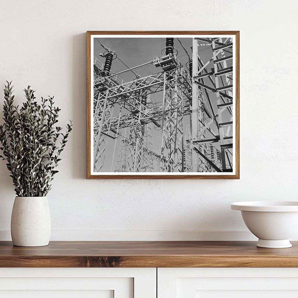 1944 Las Vegas Transmission Towers and Transformers Image - Available at KNOWOL