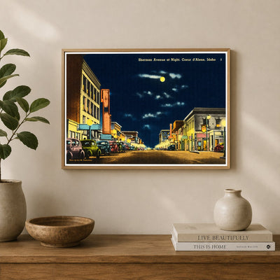Coeur d'Alene, ID: Sherman Avenue at night