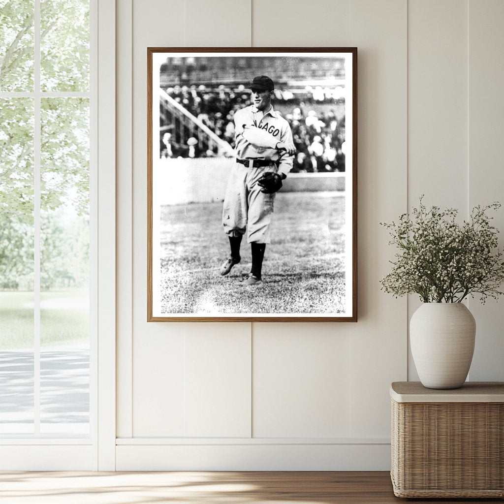 1906 Polo Grounds: Chicago NLs Star Outfielder