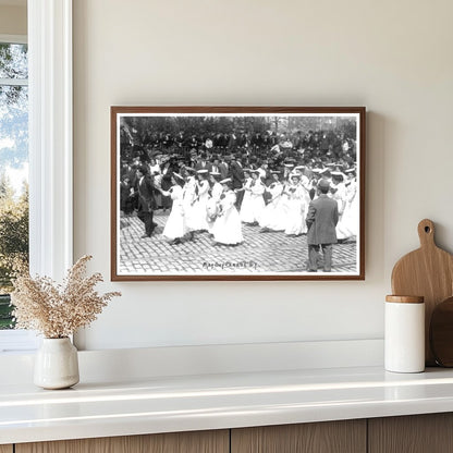 NYC May Day Parade 1910: Celebrating Workers Rights