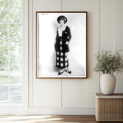 1920s Womens Fashion Showcase: Timeless Style Moments