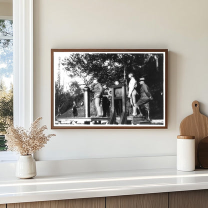 West Point Cadets Mastering Military Signaling Skills