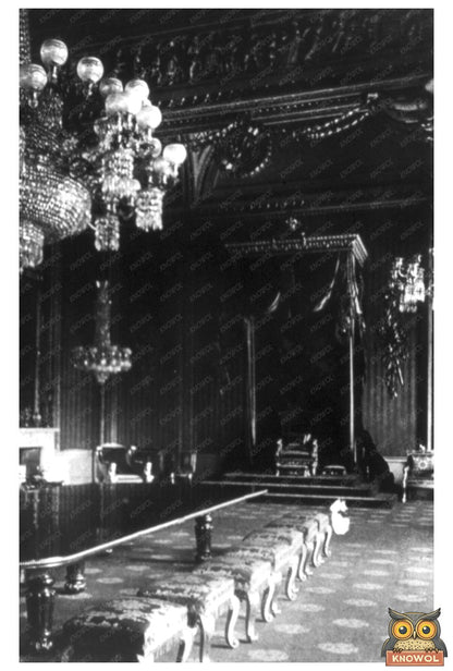 Regal Elegance: Buckingham Palace Throne Room 1900s