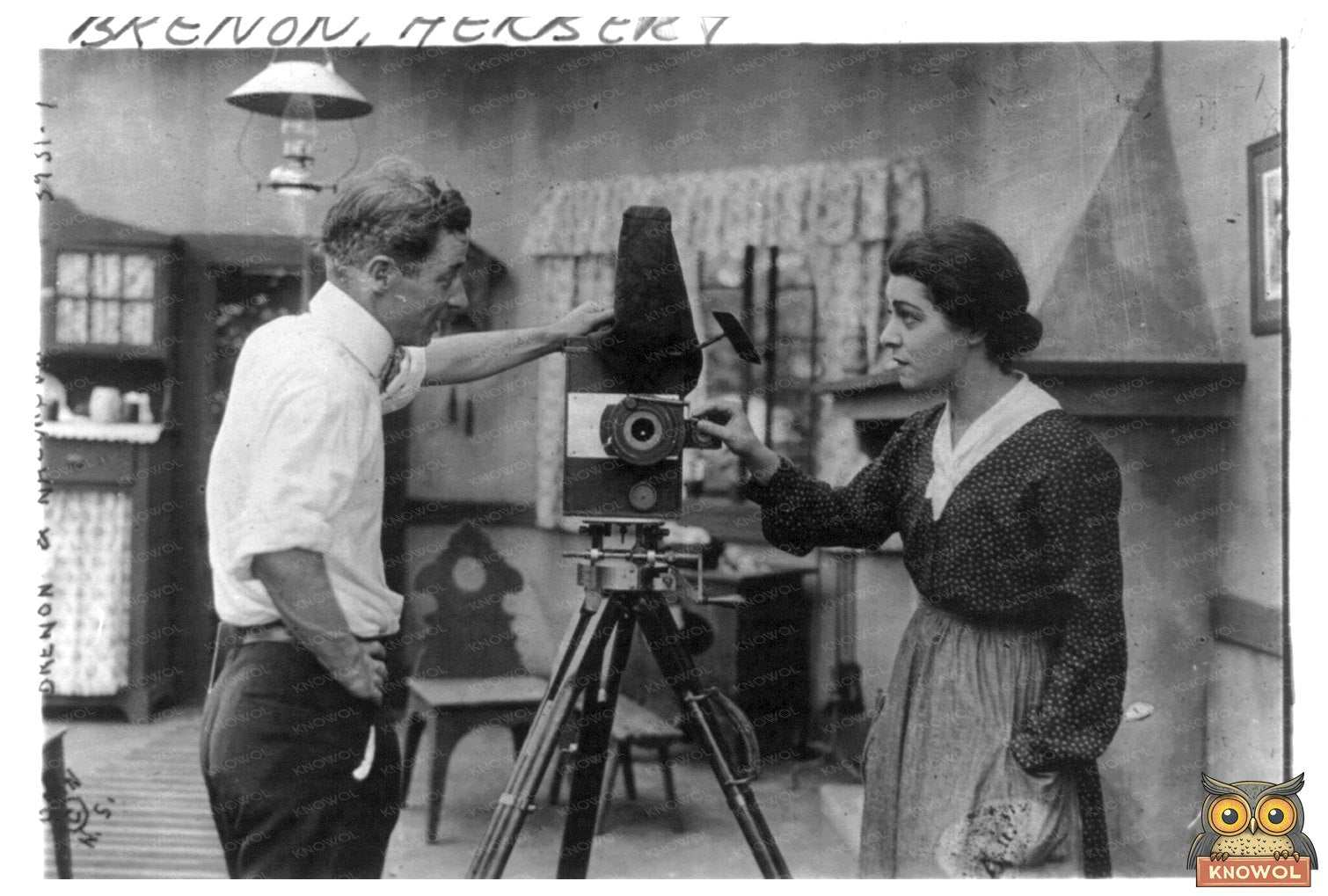 1916: Pioneers of Cinema with Vintage Movie Camera