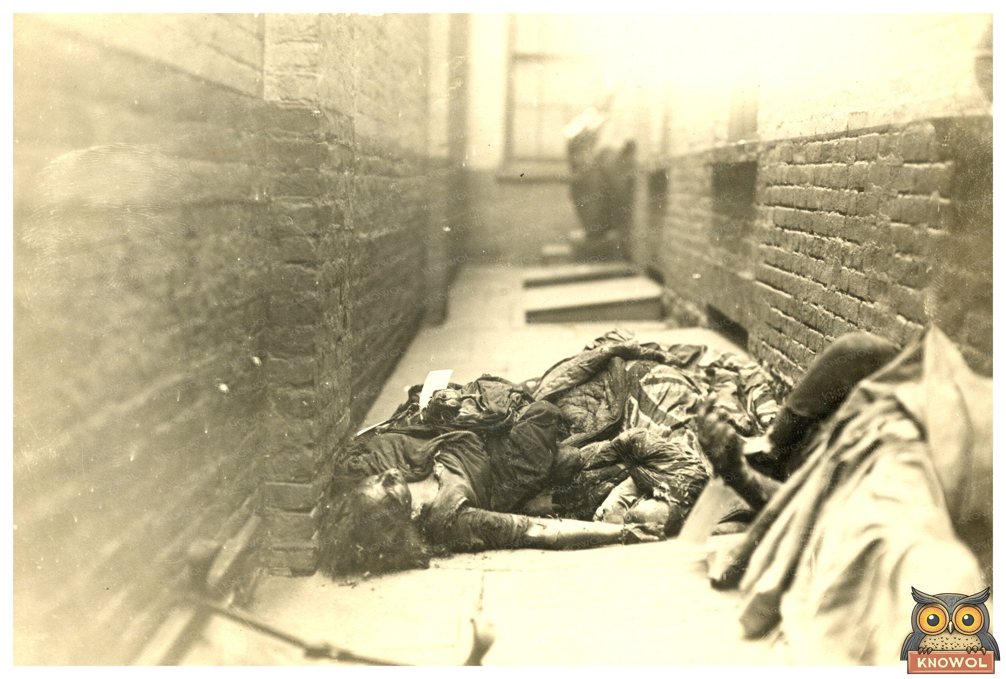 Tragic Aftermath of Monroe St. Fire, 1913