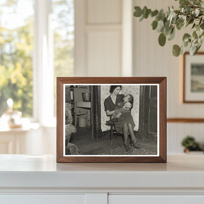 Vintage 1936 Photo of Sherer Family in Estherville Iowa