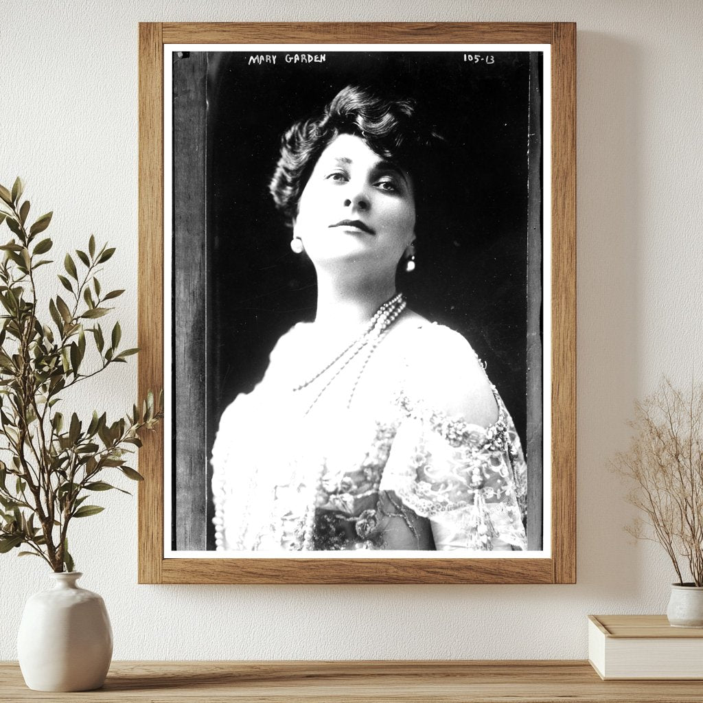 Timeless Bust of Mary Garden: Opera Icon Tribute