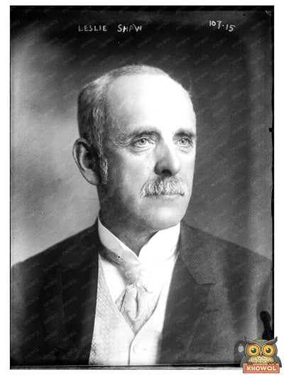 Timeless Portrait of Influential Iowa Governor