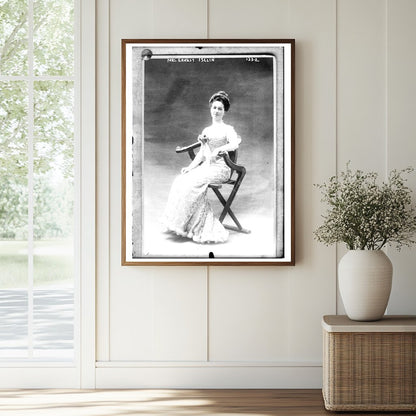 Elegant Mrs. Iselin in Vintage 20th Century Portrait