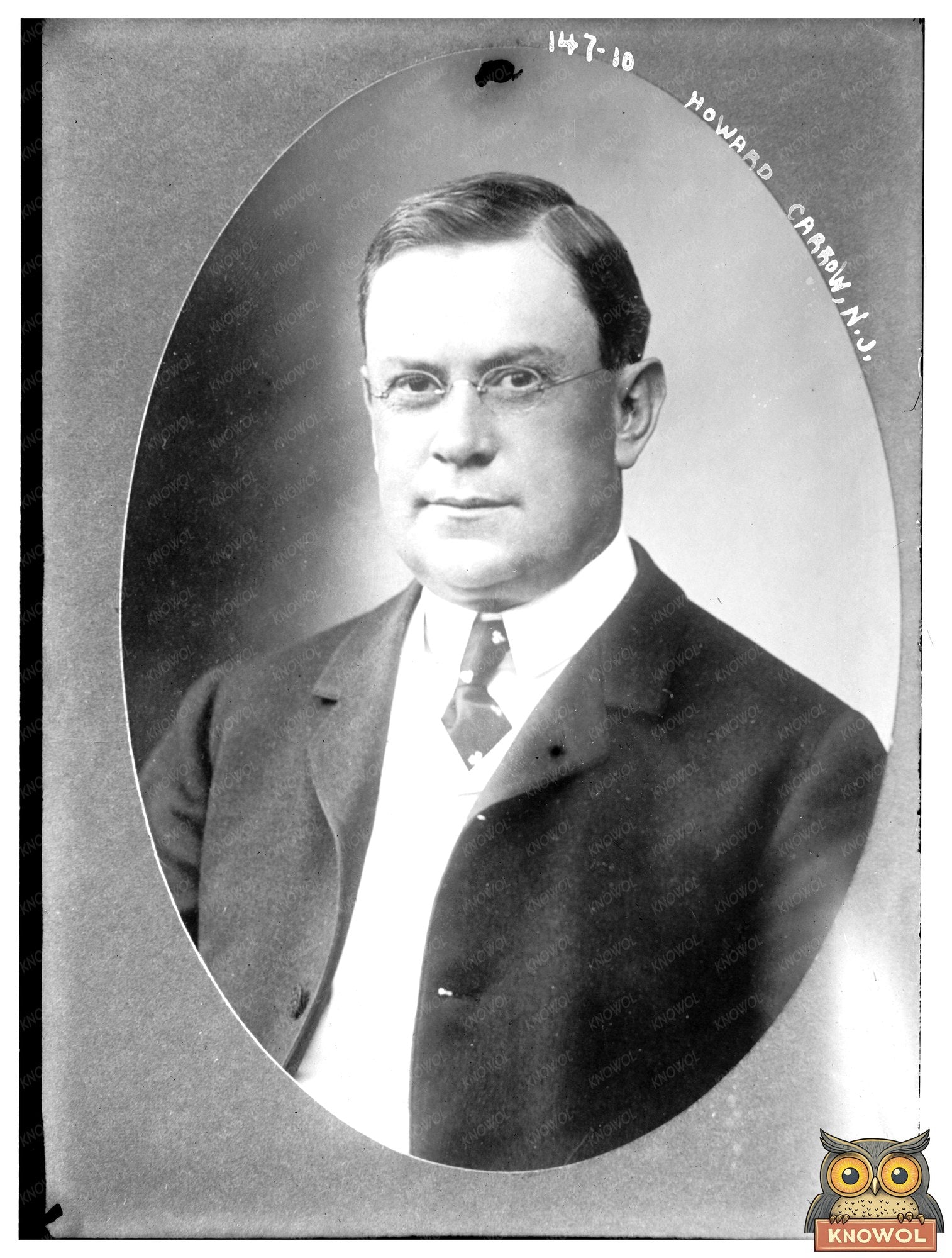 Timeless Cameo Portrait of a New Jersey Icon