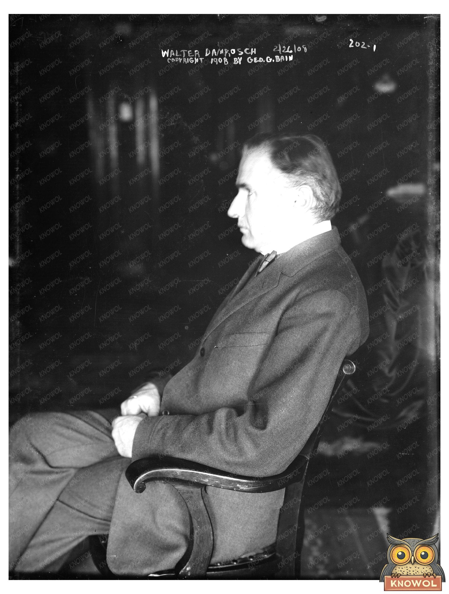 Poised Profile of a 1908 Classical Music Icon