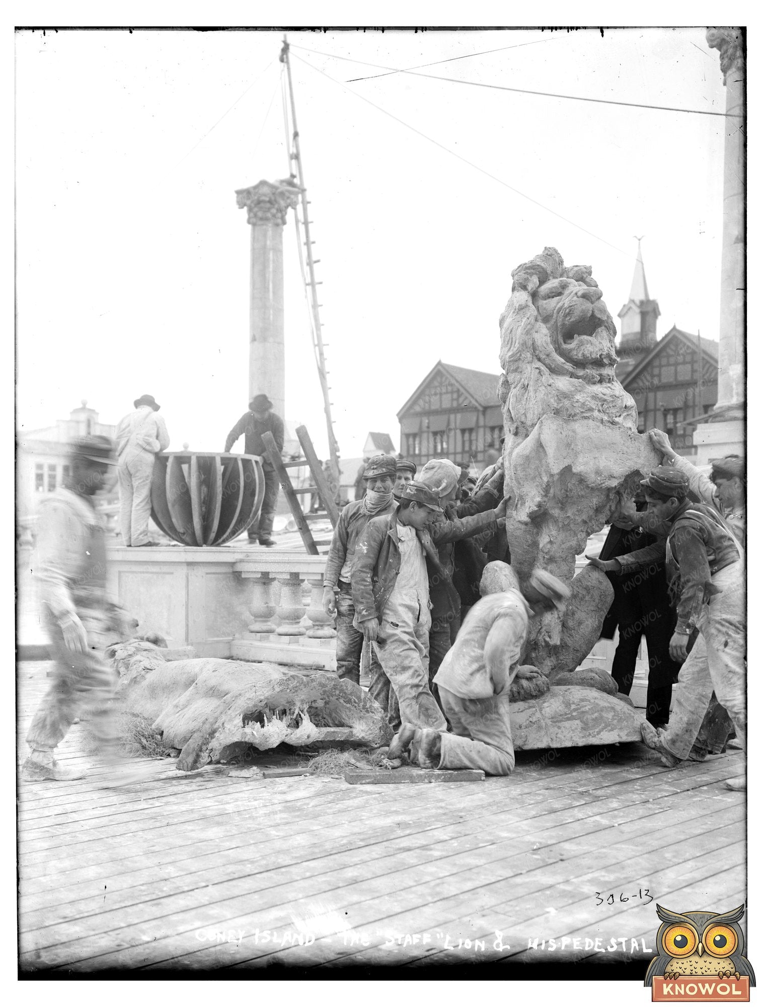 Coney Islands Majestic Staff Lion on Pedestal