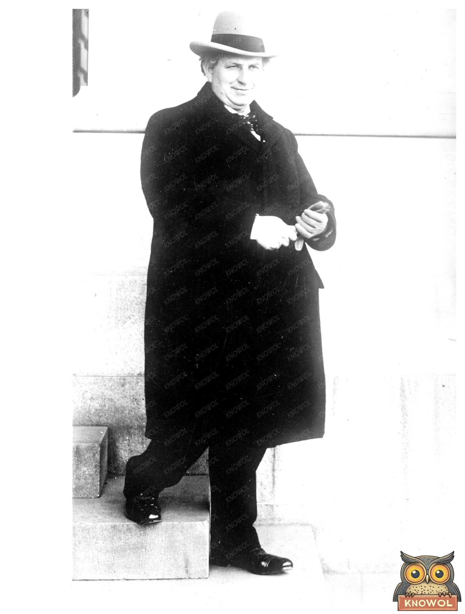 Julius Kahn: A Step into Political History