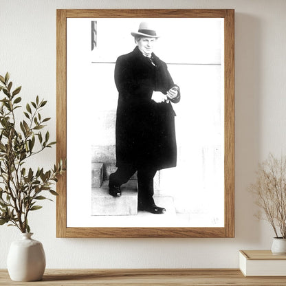Julius Kahn: A Step into Political History