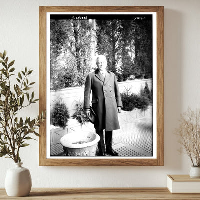 F. Lowden: Dapper Illinois Governor in Topcoat