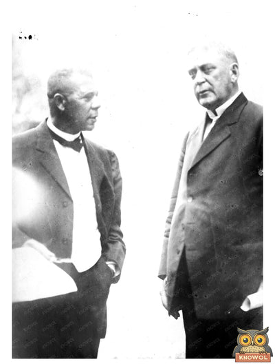 Booker T. Washington with Governor Wilson, 1909